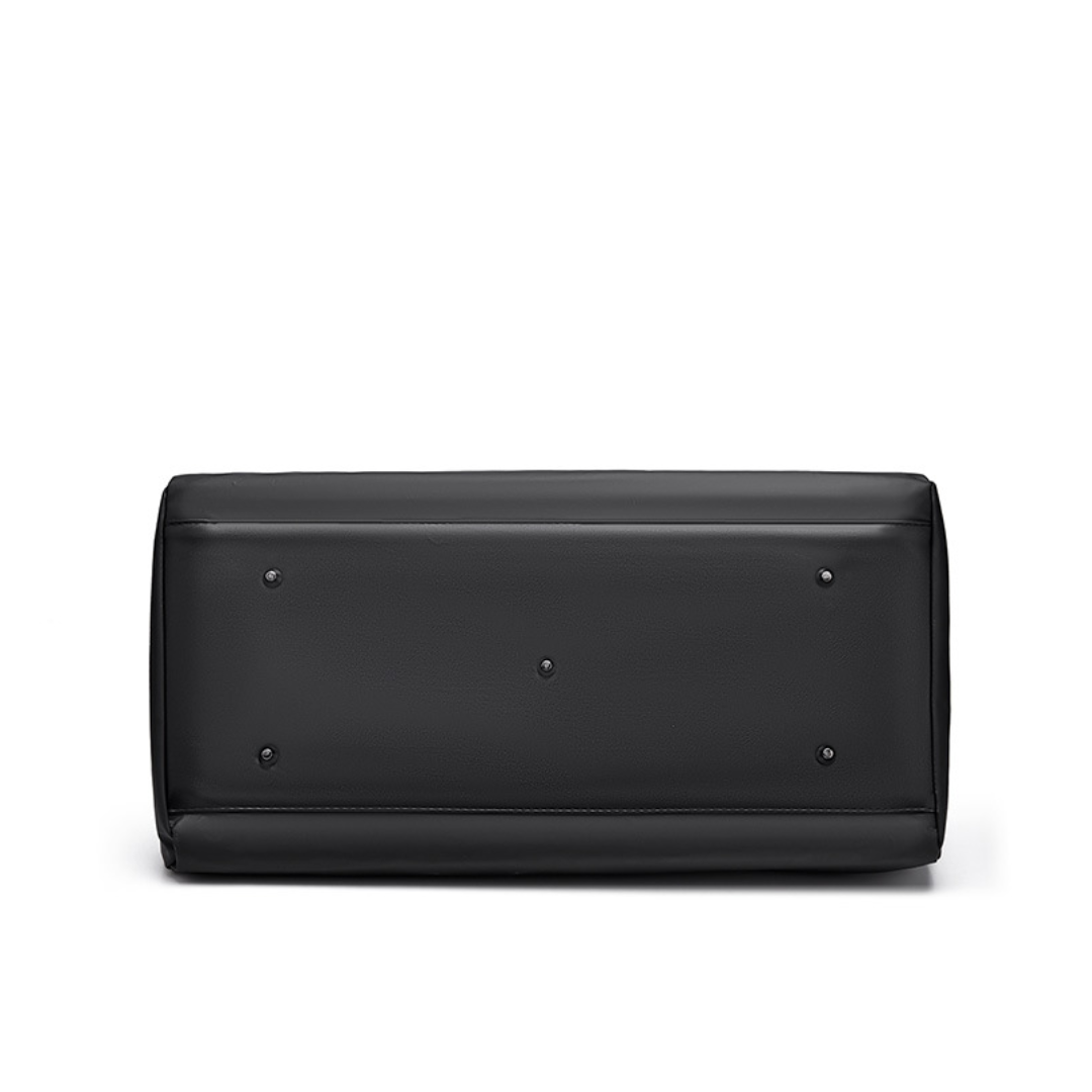 Large Capacity Sports and Fitness Messenger Duffle Bag