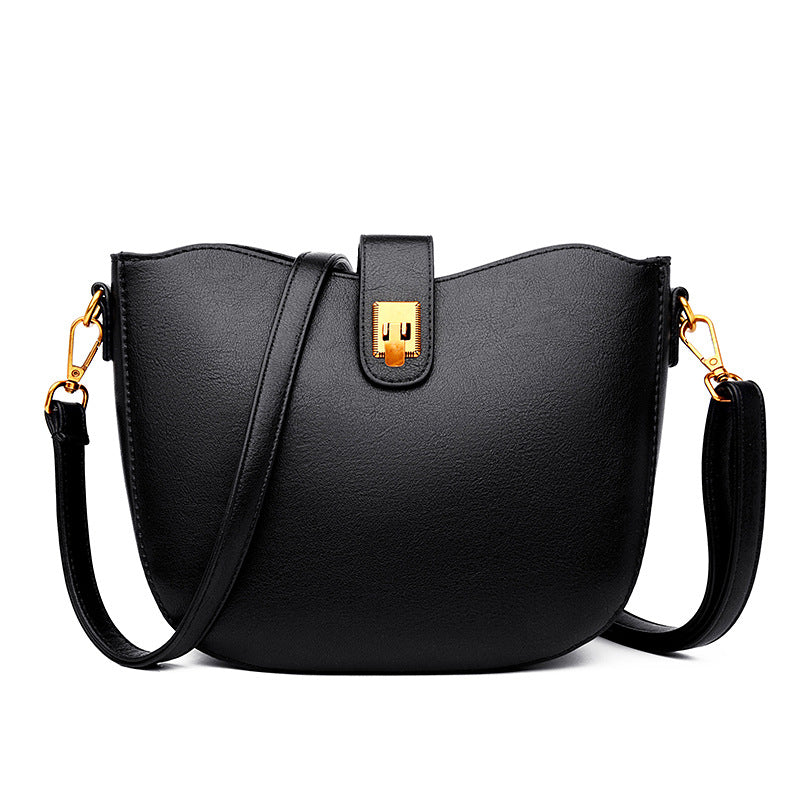 Classic Buckle Shoulder Bag