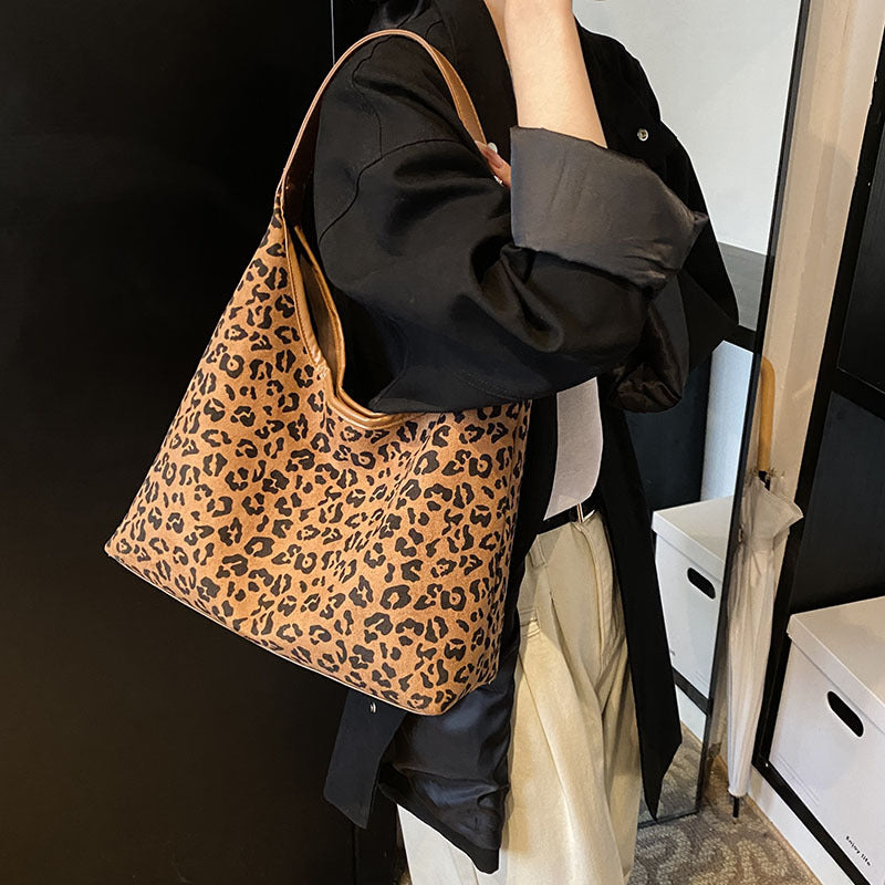 Leopard Carry Shoulder Bag