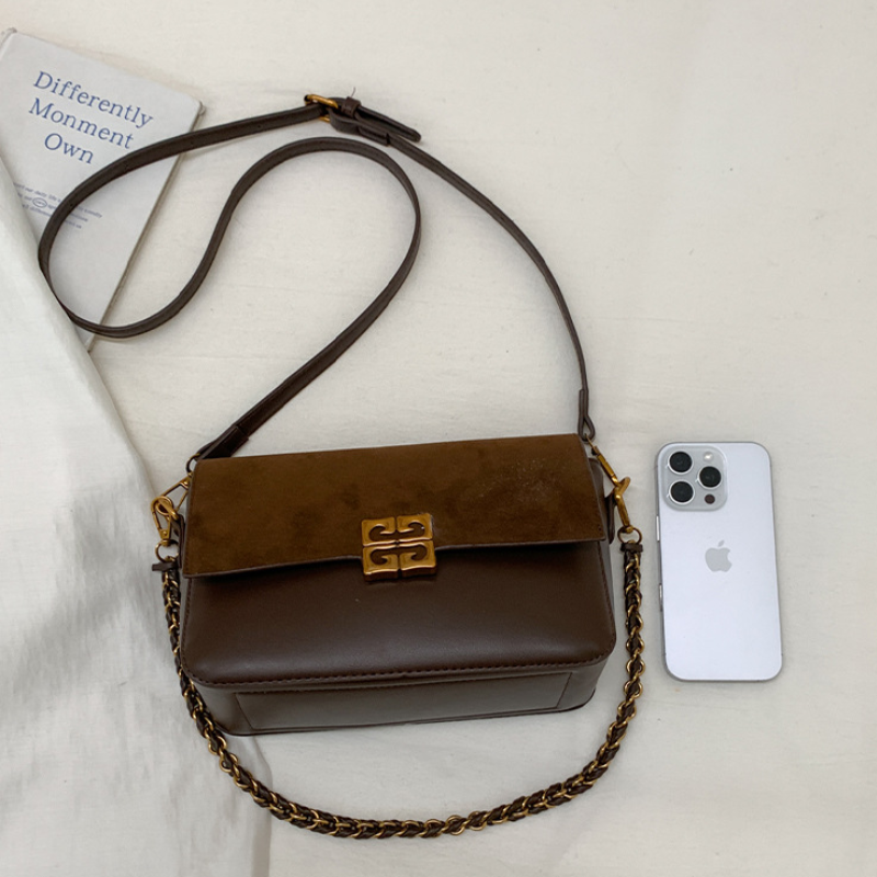 Chain Silhouette Women’s Square Shoulder Bag