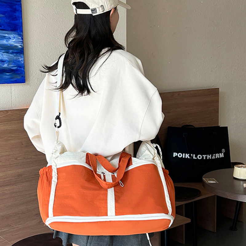 CommuteFlex Women’s Gym Duffle Bag