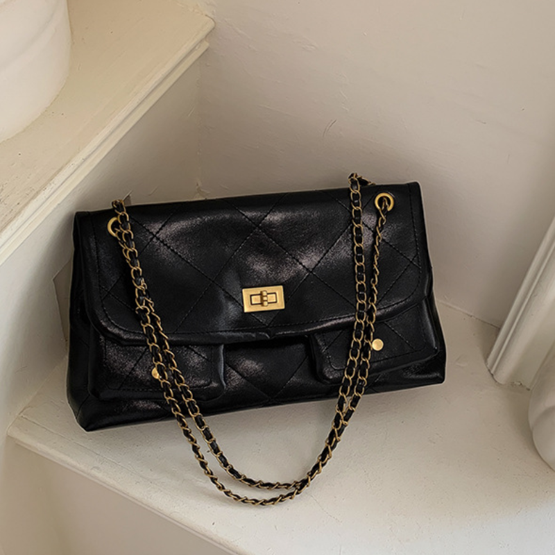 Urban Chain Women’s Shoulder Bag