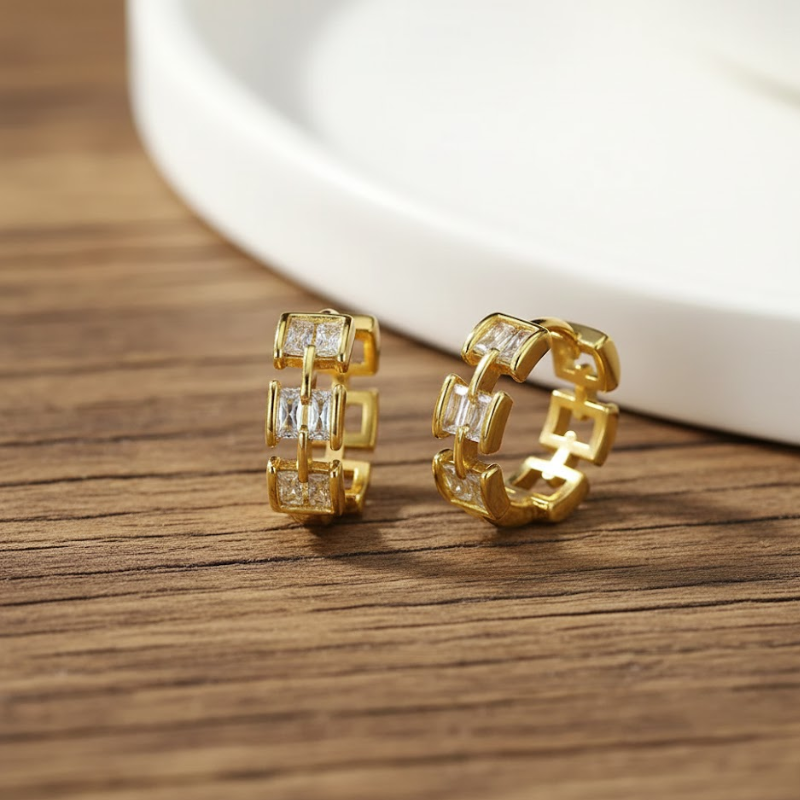 Hollow Zircon Light Luxury Earrings