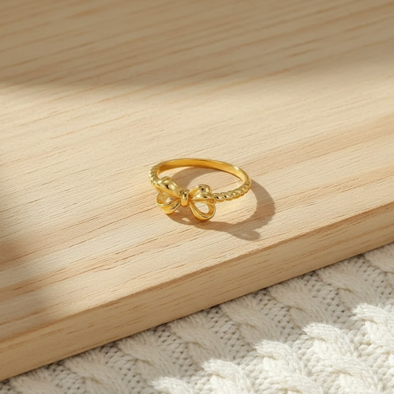 Gold-Plated Gentle Bow Light Luxury Ring