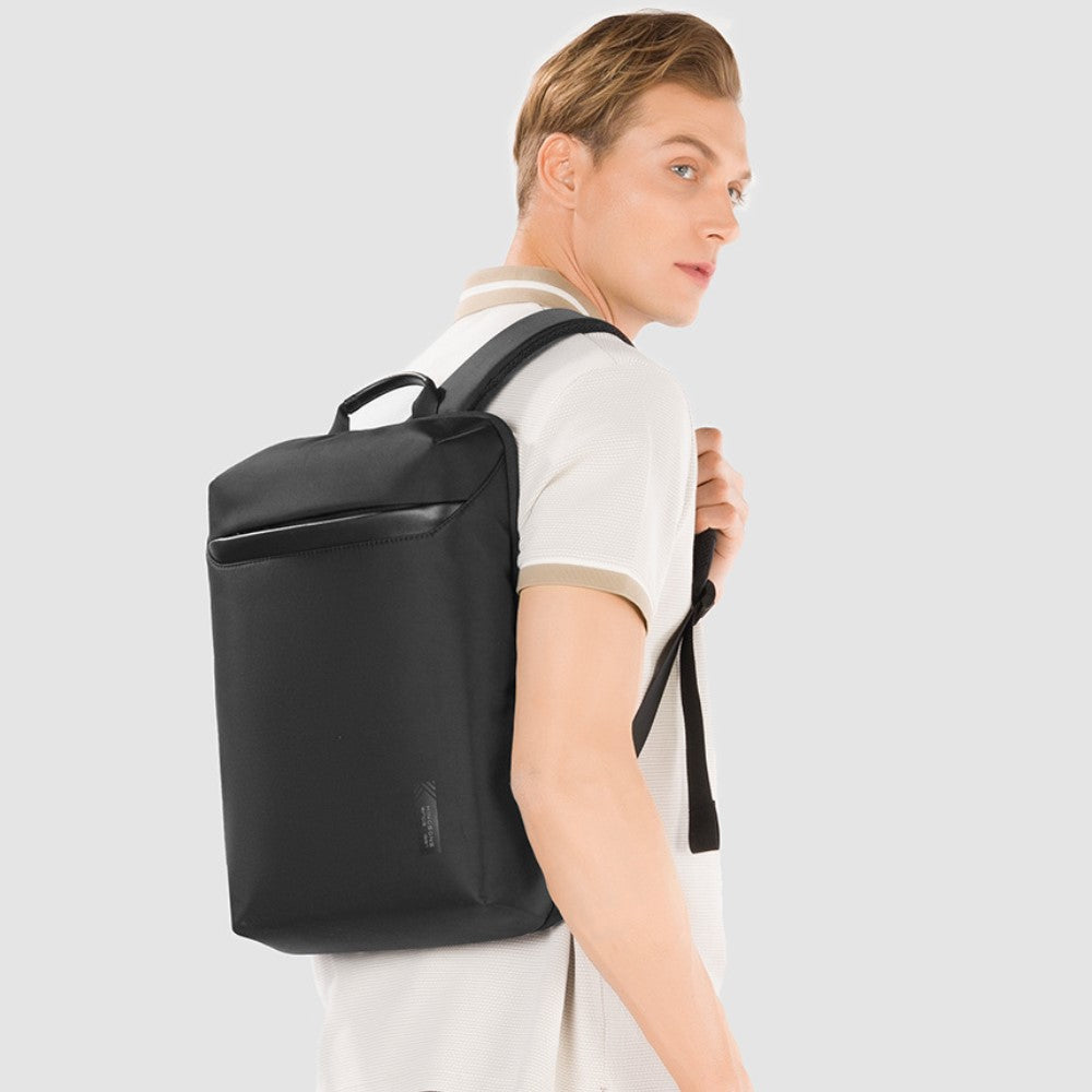 Urban Flex Men’s Lightweight Multi-Compartment Backpack