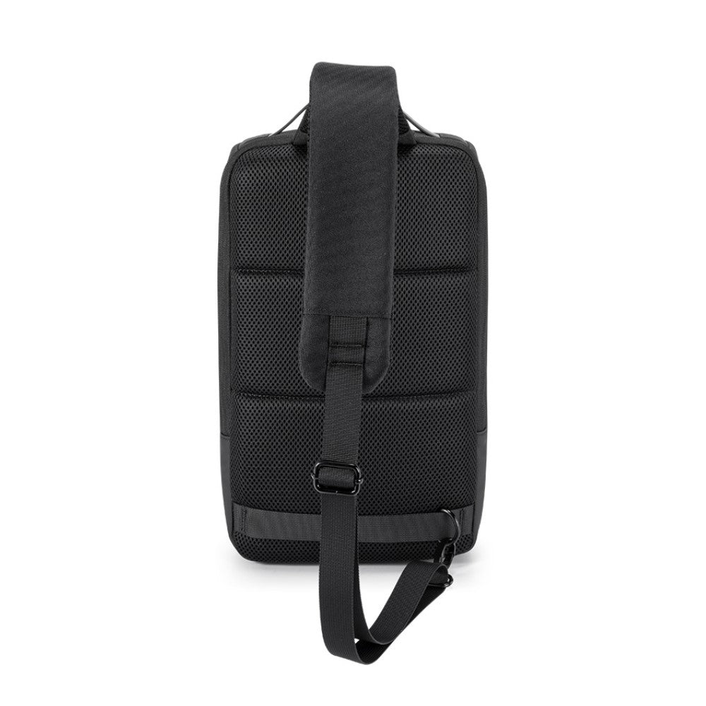 Men’s Large Capacity Splash Proof Crossbody Bag