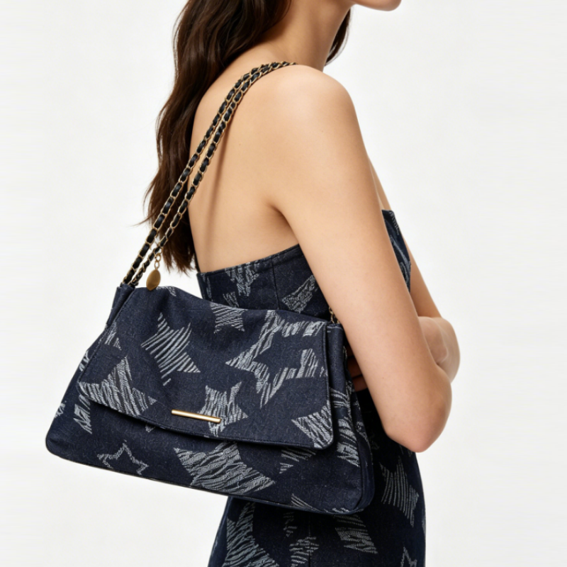 Starlight Chain Shoulder Bag