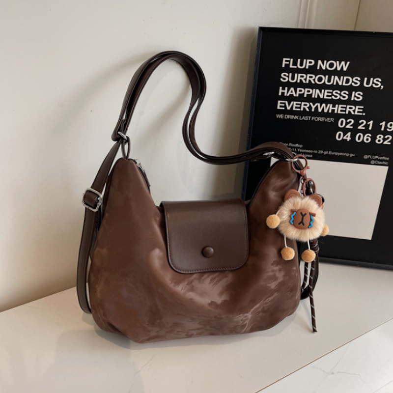 Niche Commuter Shoulder Bag