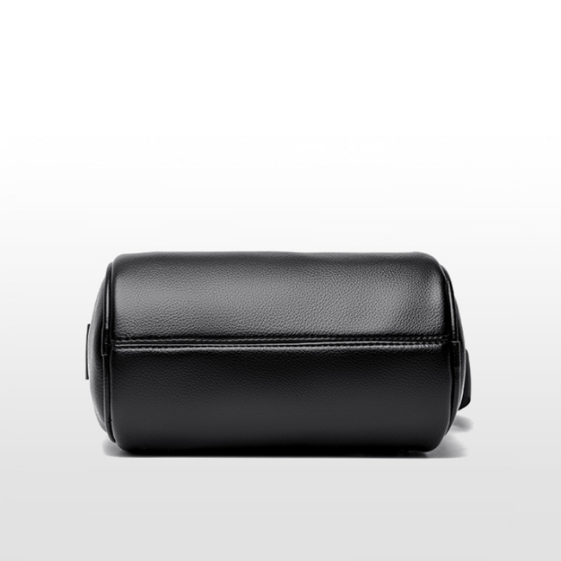 Urban Luxe Leather Crossbody Bag