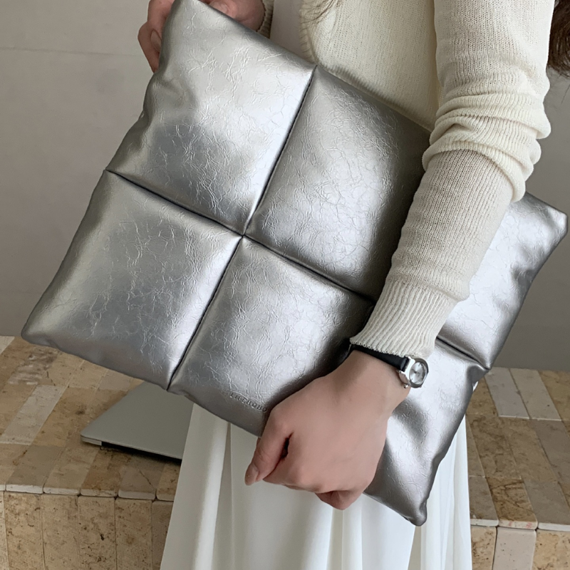 Magnetic Protective Laptop Sleeve Bag