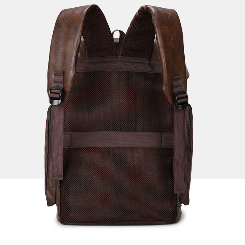 Men’s Retro Leather Large Capacity Backpack