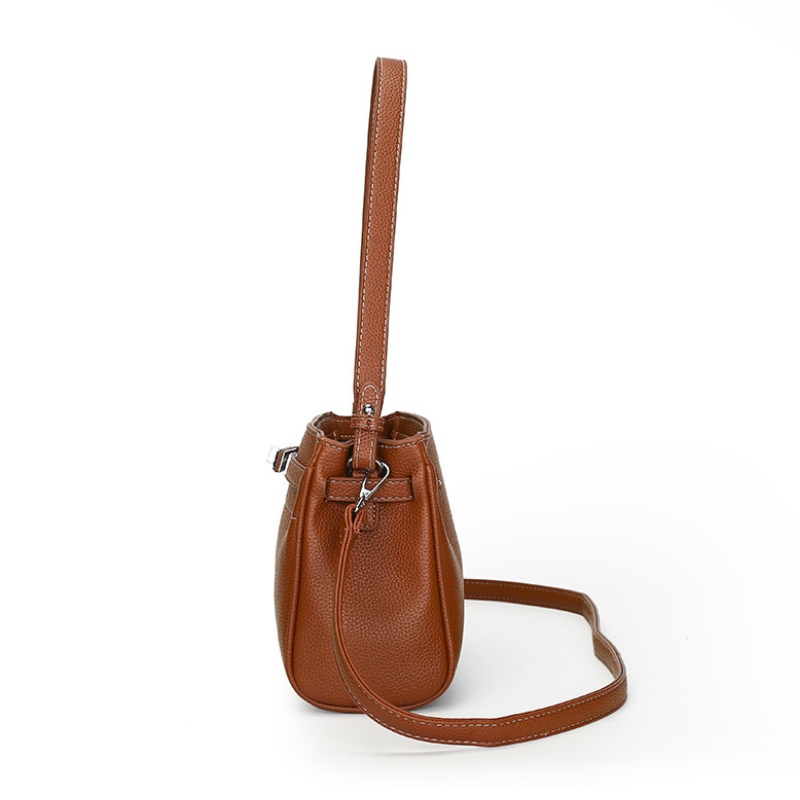 Retro Chic Armpit Shoulder Bag