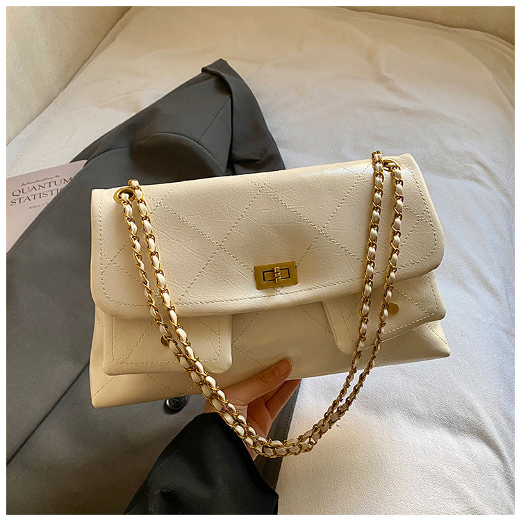 Quilted Chain Women’s Hobo Shoulder Bag