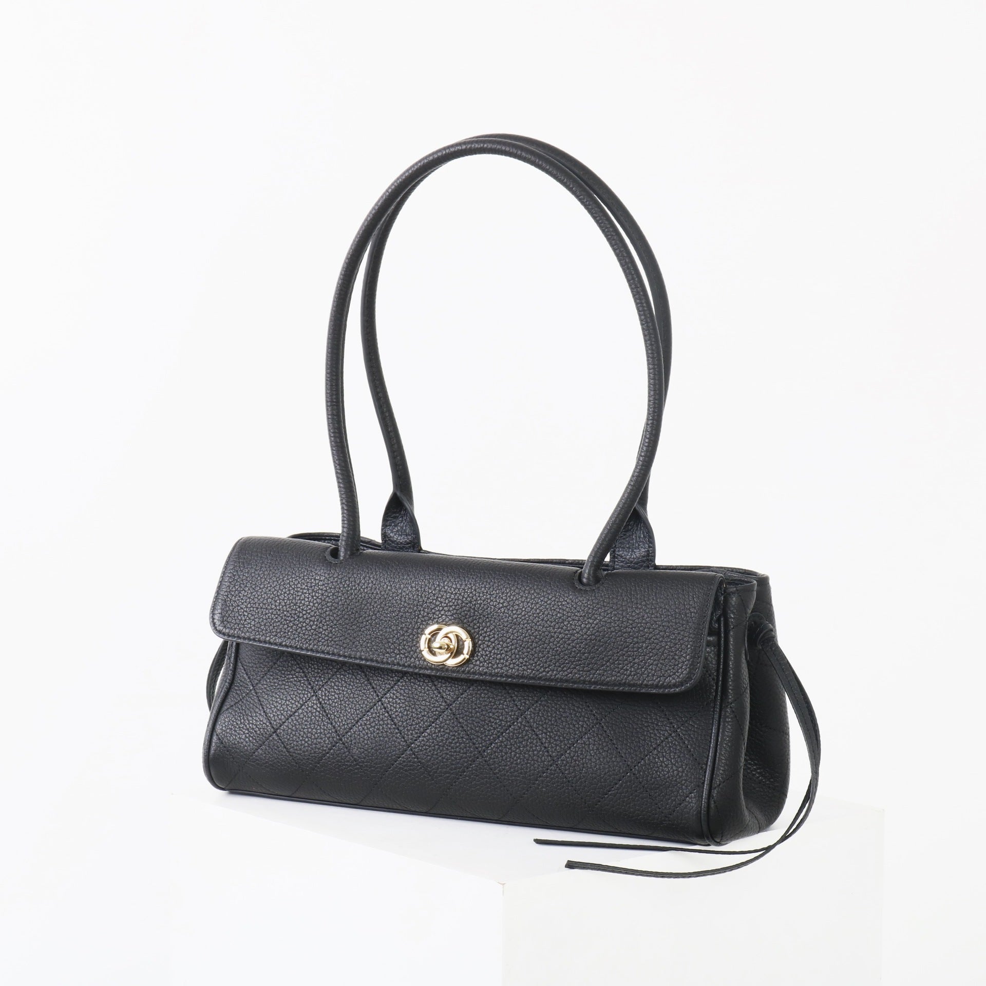 Prestige Rose Clasp Shoulder Bag