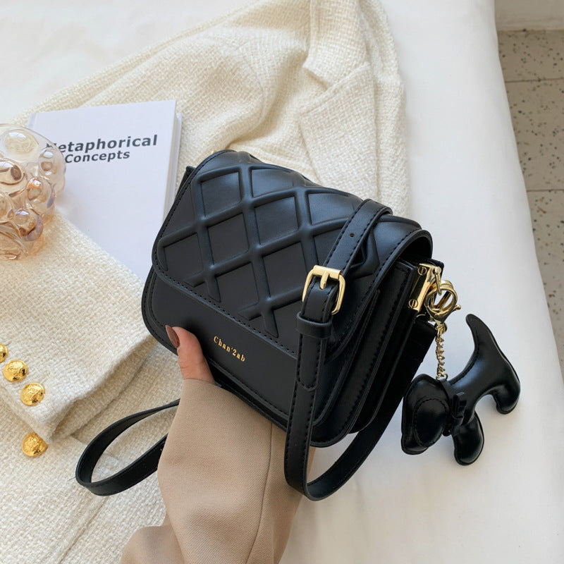 Textured Niche Shoulder Bag