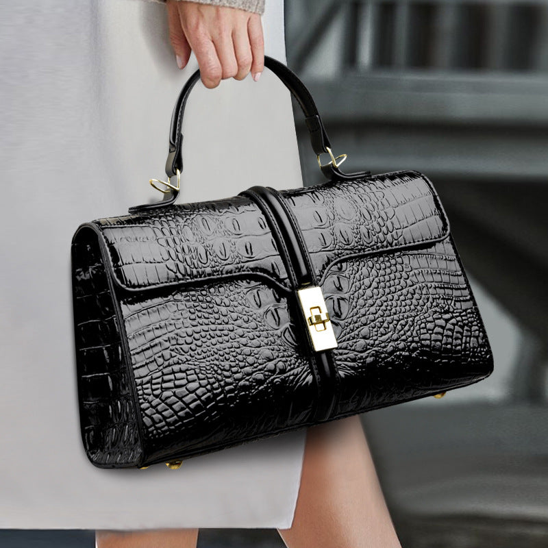 Elegant Crocodile Pattern Luxury Handbag