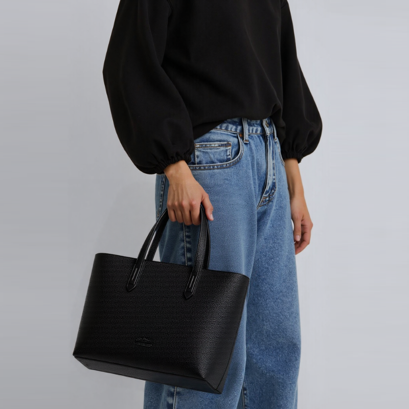 Urban Chic Large Shopping Shoulder Bag