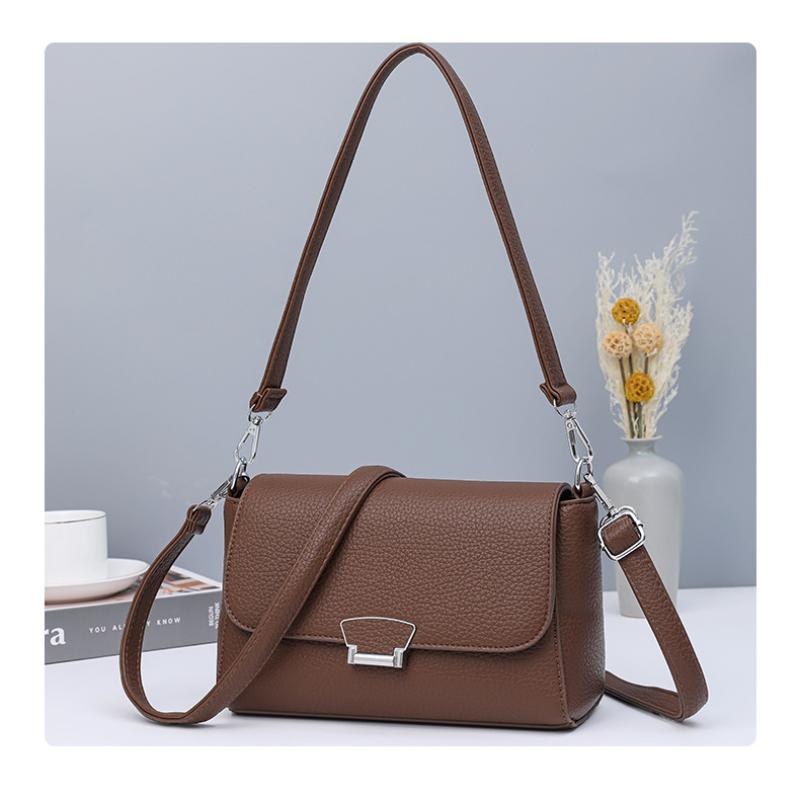 Retro Fashion Versatile Crossbody Bag