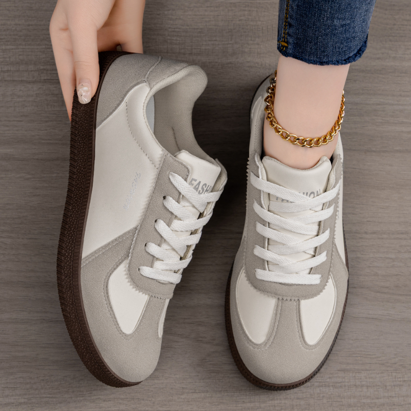 Women's Versatile Multi-Texture Retro Sneakers