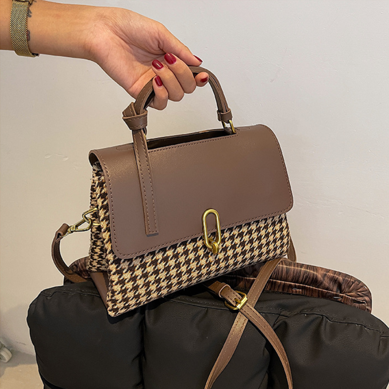Vintage Houndstooth Handbag