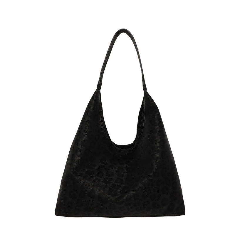 Wild Chic Shoulder Bag