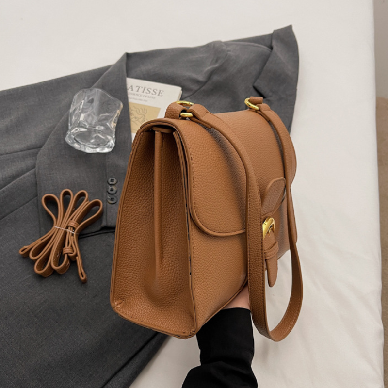 Retro Avenue Women’s Square Handbag