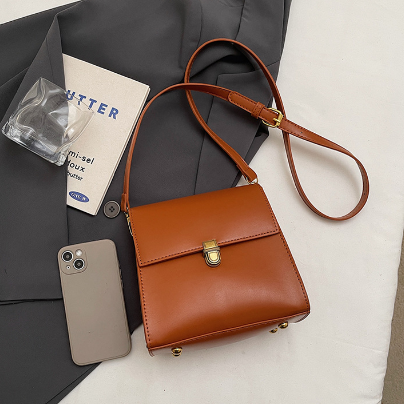 Retro Mode Women’s Square Shoulder Bag