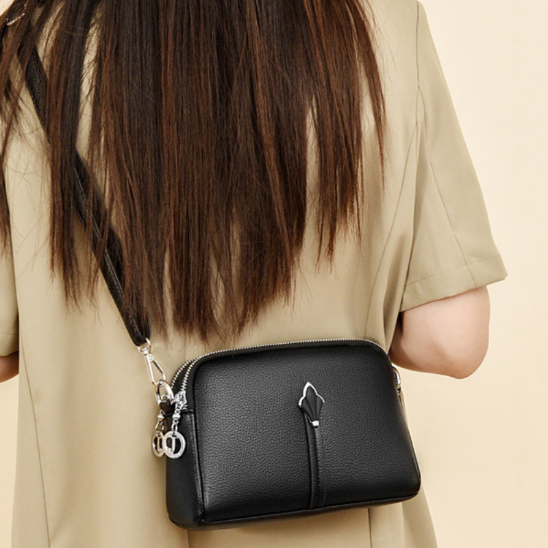 Textura Chic Crossbody Bag