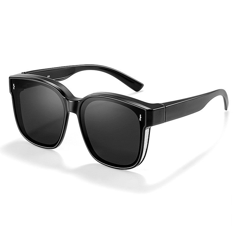 Elegant Polarized Sunglasses for Women with UV Protection