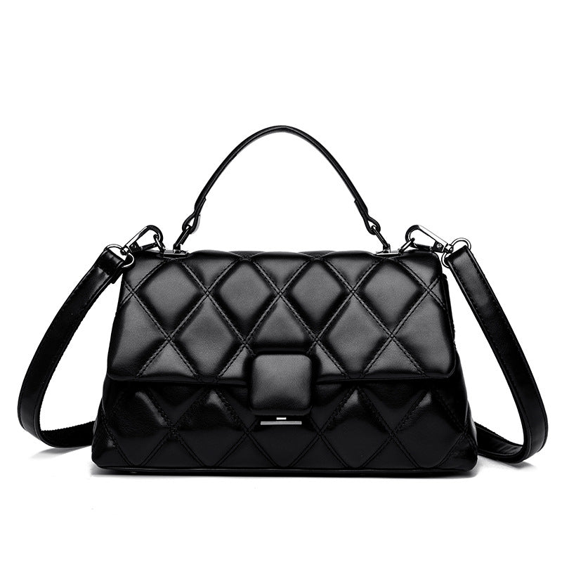 Elegant Quilted Flap Handbag with Crossbody Strap