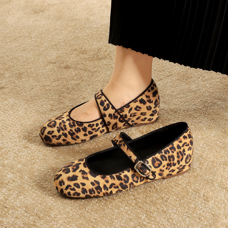 Leopard Print Hidden Wedge Pumps