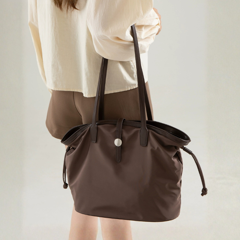 Modern Minimal Shoulder Bag