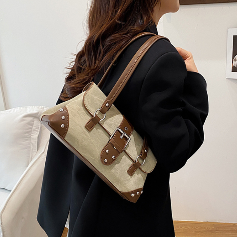 Chic Trend Shoulder Bag