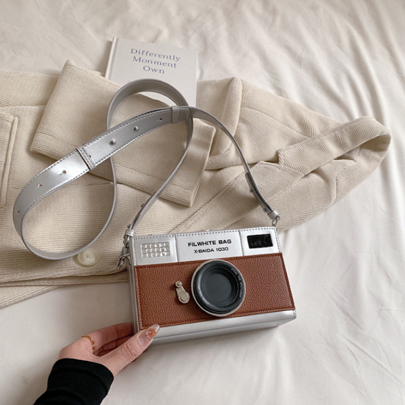 Luna Camera Handbag