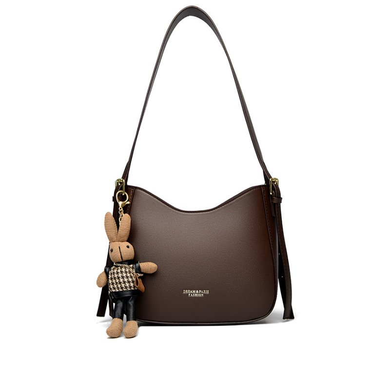 Elara Minimal Charm Women’s Shoulder Bag