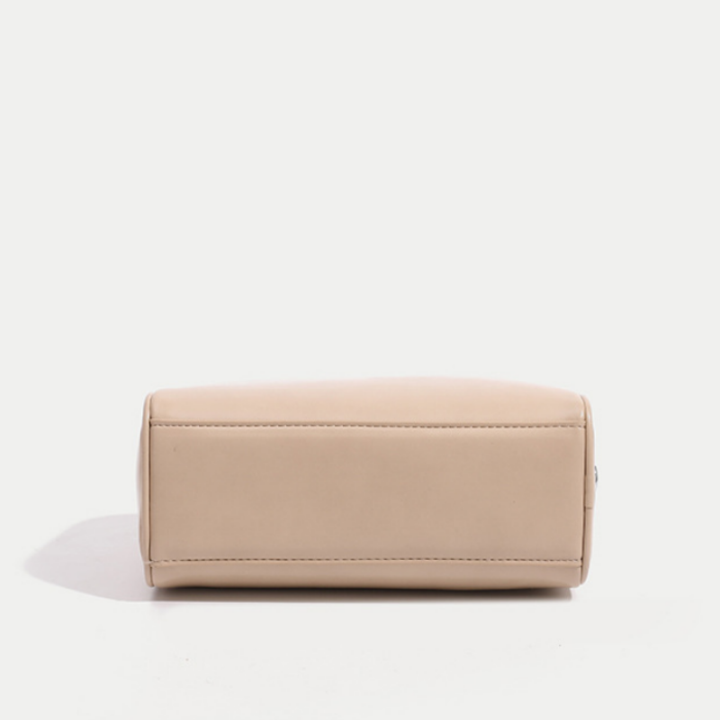 Retro Charm Handbag