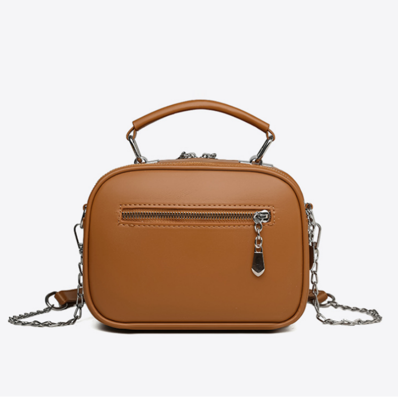 Elegant Quilted Handbag