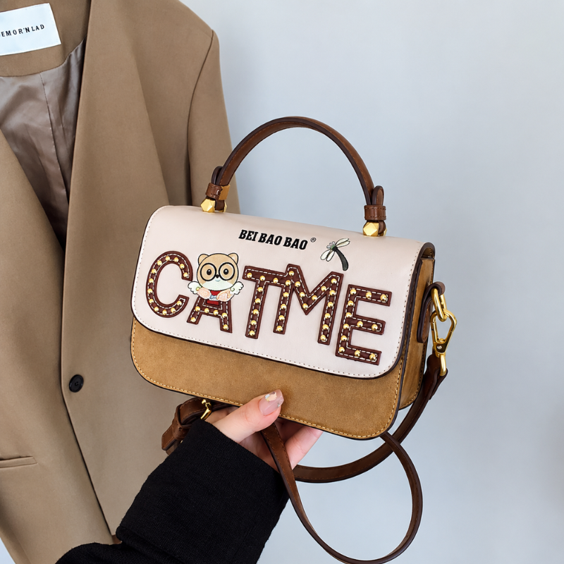 Elegant Cat Detail Handbag