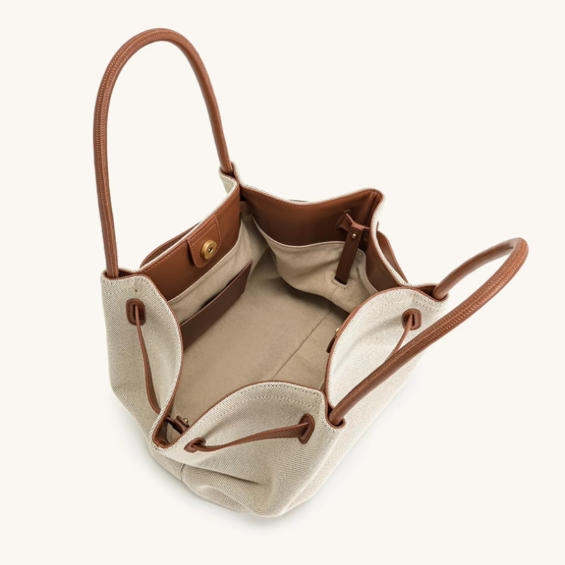 Elegant Senior Underarm Shoulder Bag