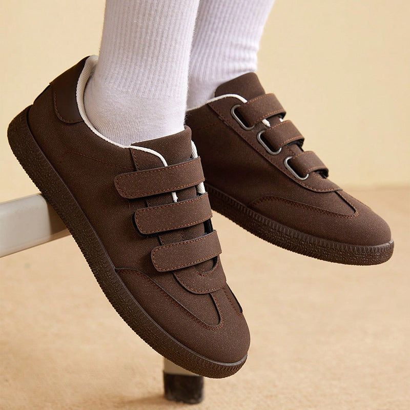 Air Flex Pro Grip Sneakers