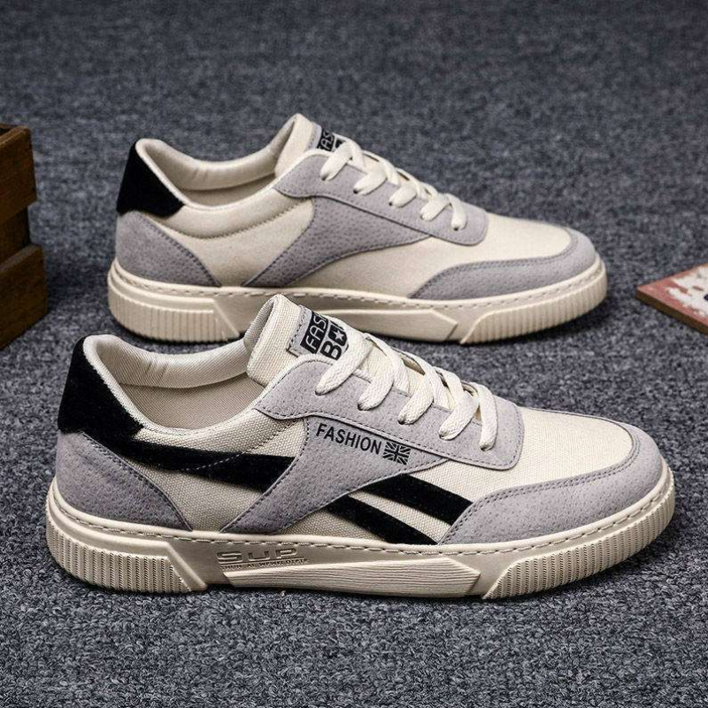 Men's Sporty Paneled Low-Top Lifestyle Sneaker