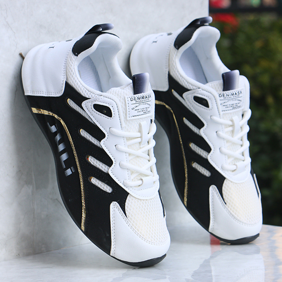 Air Core Mesh Chunky Runner Shoes