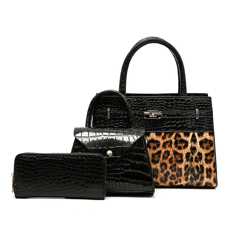 Crocodile Chic Carryall Sync Set