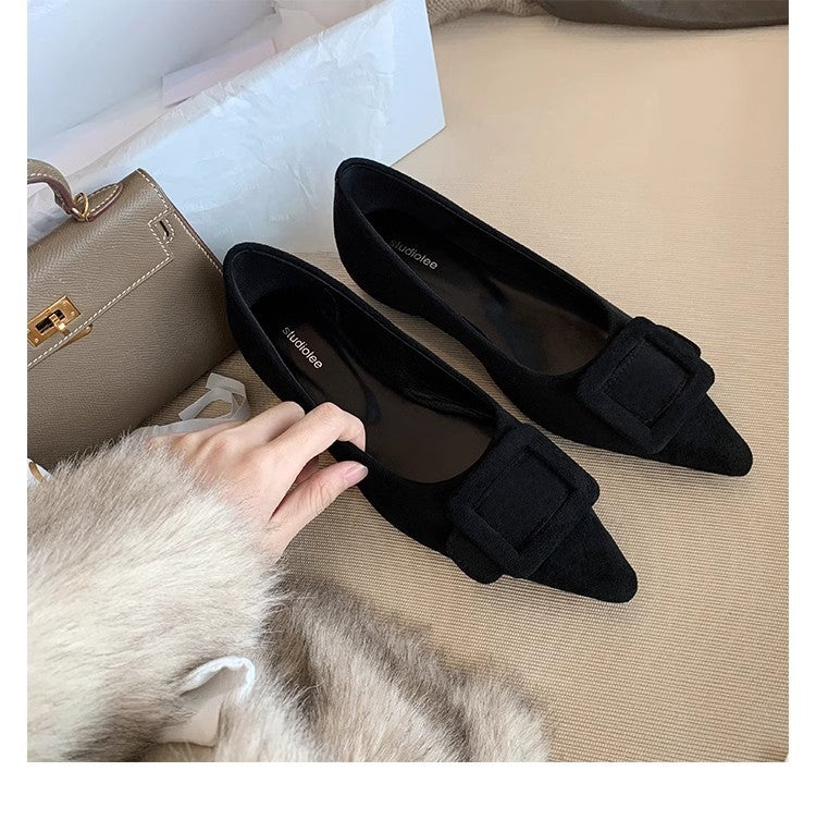 Pointed Toe Square Buckle Commuter Pumps